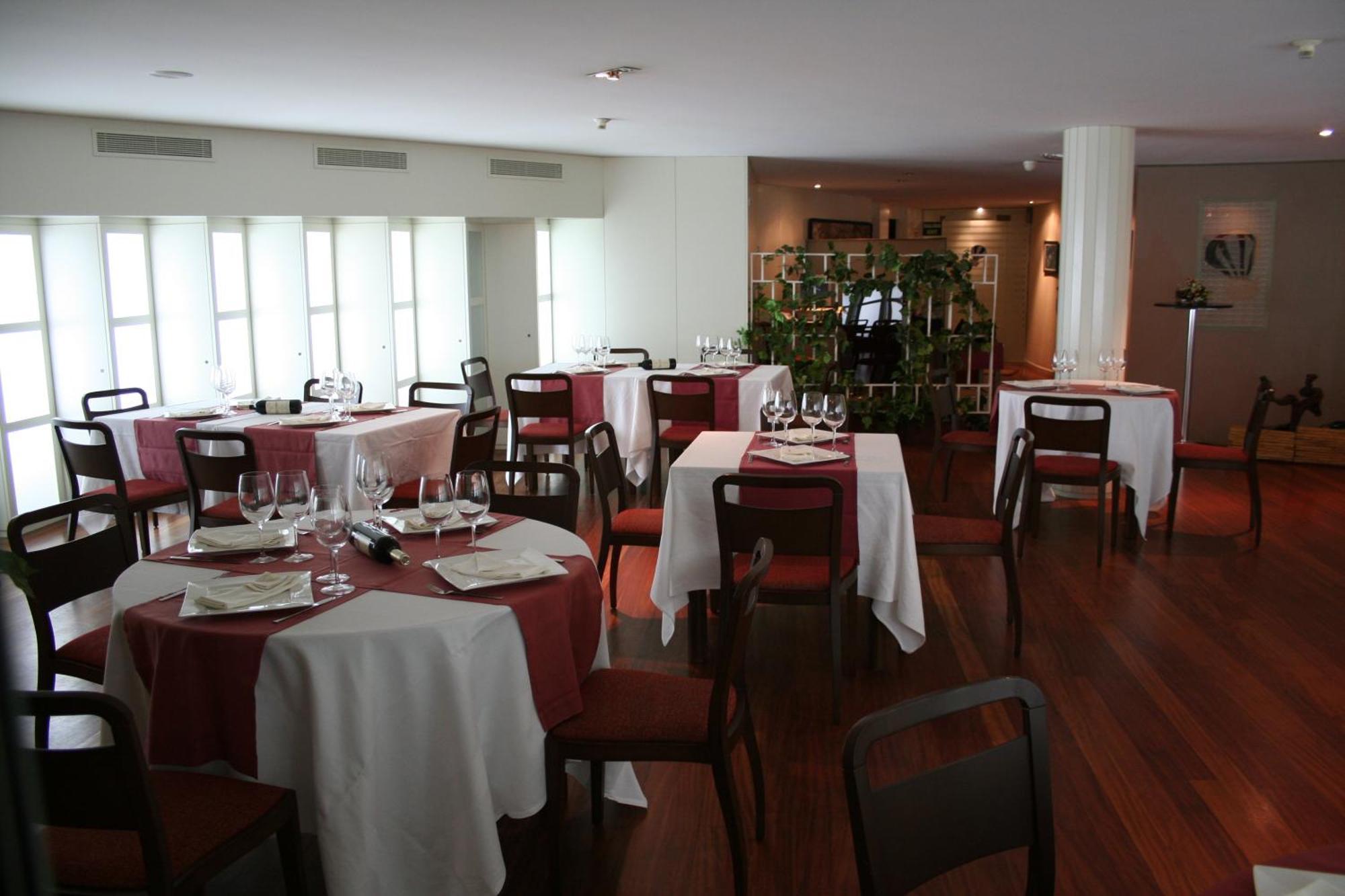 Hotel Villa De Betanzos Extérieur photo